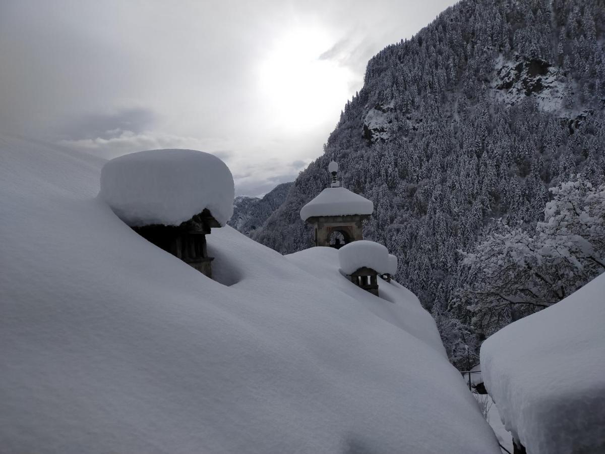 MolliaCa' Scocc, Antica Casa Di Montagna In Valsesia别墅 外观 照片
